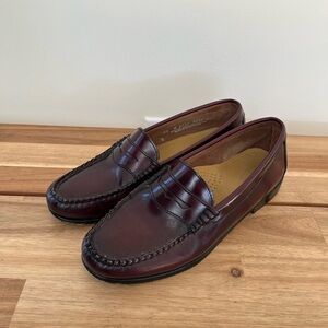 G. H. Bass Diane Weejun Penny Loafers Burgundy Women’s 6.5